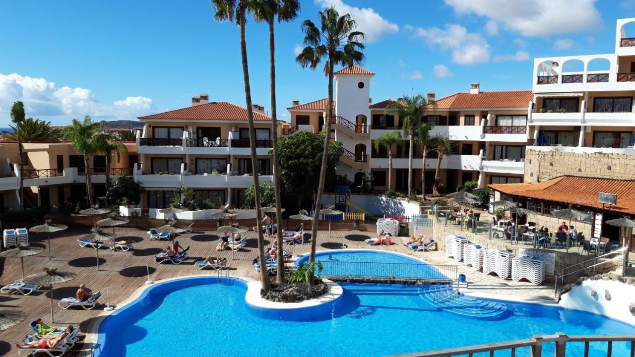 Apartmán With Pool And Gardens Near The Coast *